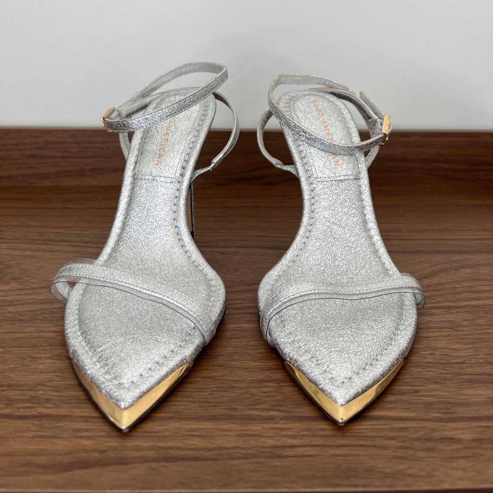 Good American Silver On Point Stiletto Strappy Heel size 7.5